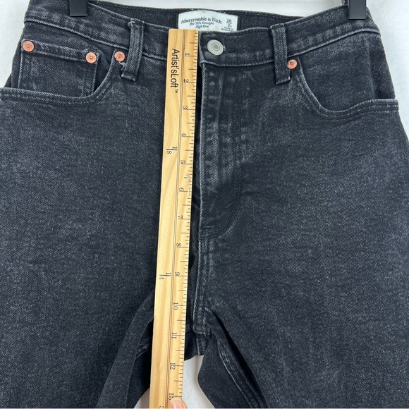 Abercrombie & Fitch Black Curve Love Ultra High Rise 90s Straight Jean Sz 26 - Picture 12 of 14